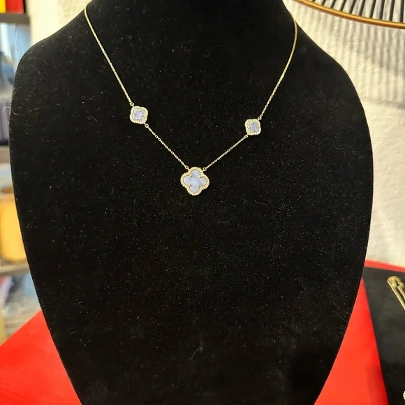 Elegant Blue and Gold Necklace - Picture 2 of 3